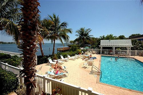 Tradewinds Resort By Resortquest Bradenton Beach Exterior foto